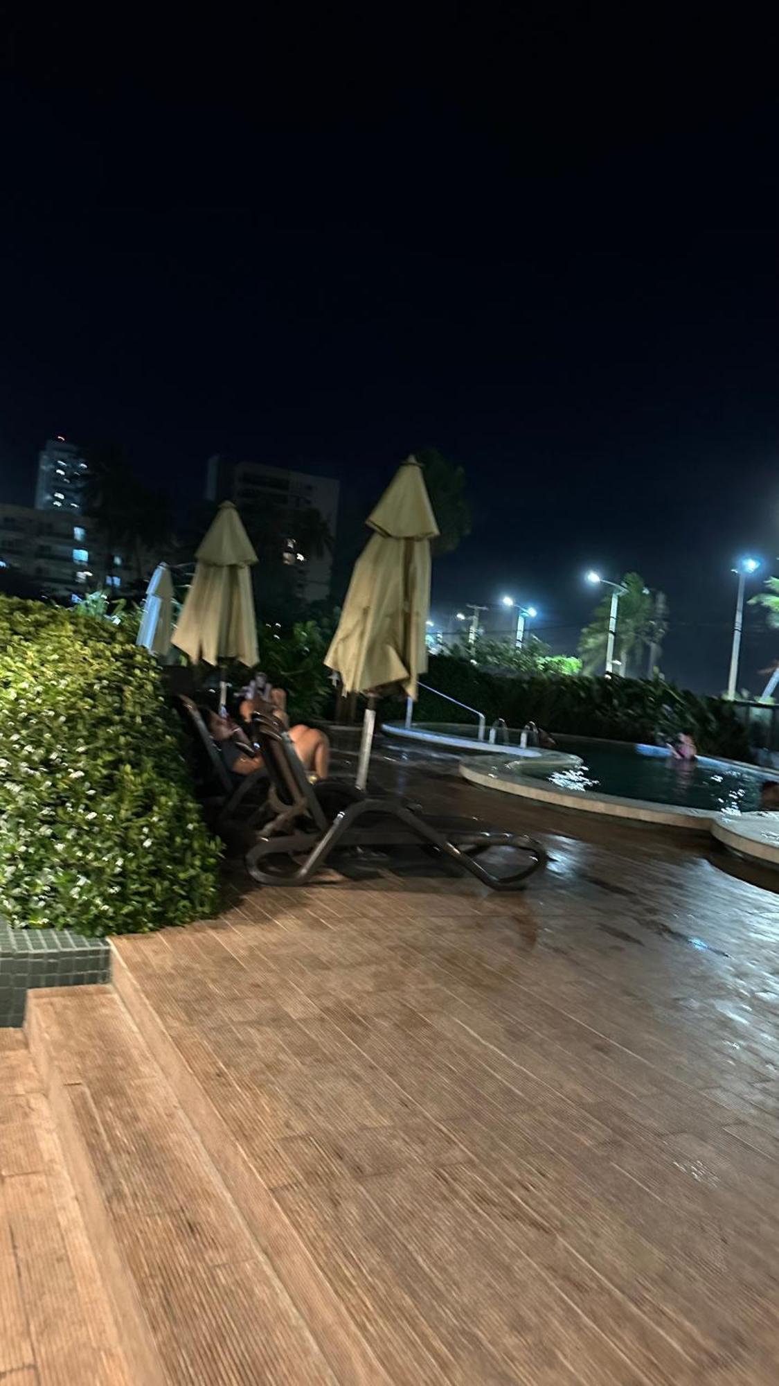 Flat Em Hotel De Luxo Beira Mar Da Grife Ritz Suites Com Vista Ampla Para Todo O Mar Da Cruz Das Almas, Jatiuca E Ponta Verde, Com Toda Estrutura De Um Hotel Lindo E Arrojado, Academia, Piscina E Muito Mais, Venha Viver Essa Experiencia Incrivel! Maceió エクステリア 写真