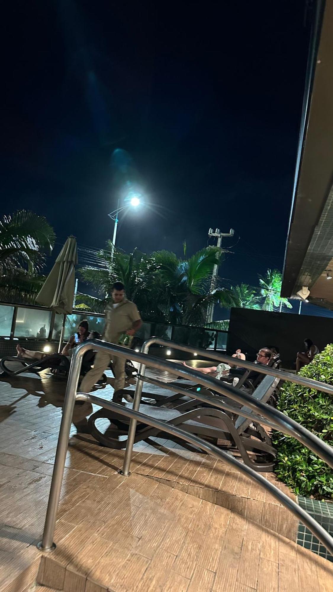 Flat Em Hotel De Luxo Beira Mar Da Grife Ritz Suites Com Vista Ampla Para Todo O Mar Da Cruz Das Almas, Jatiuca E Ponta Verde, Com Toda Estrutura De Um Hotel Lindo E Arrojado, Academia, Piscina E Muito Mais, Venha Viver Essa Experiencia Incrivel! Maceió エクステリア 写真